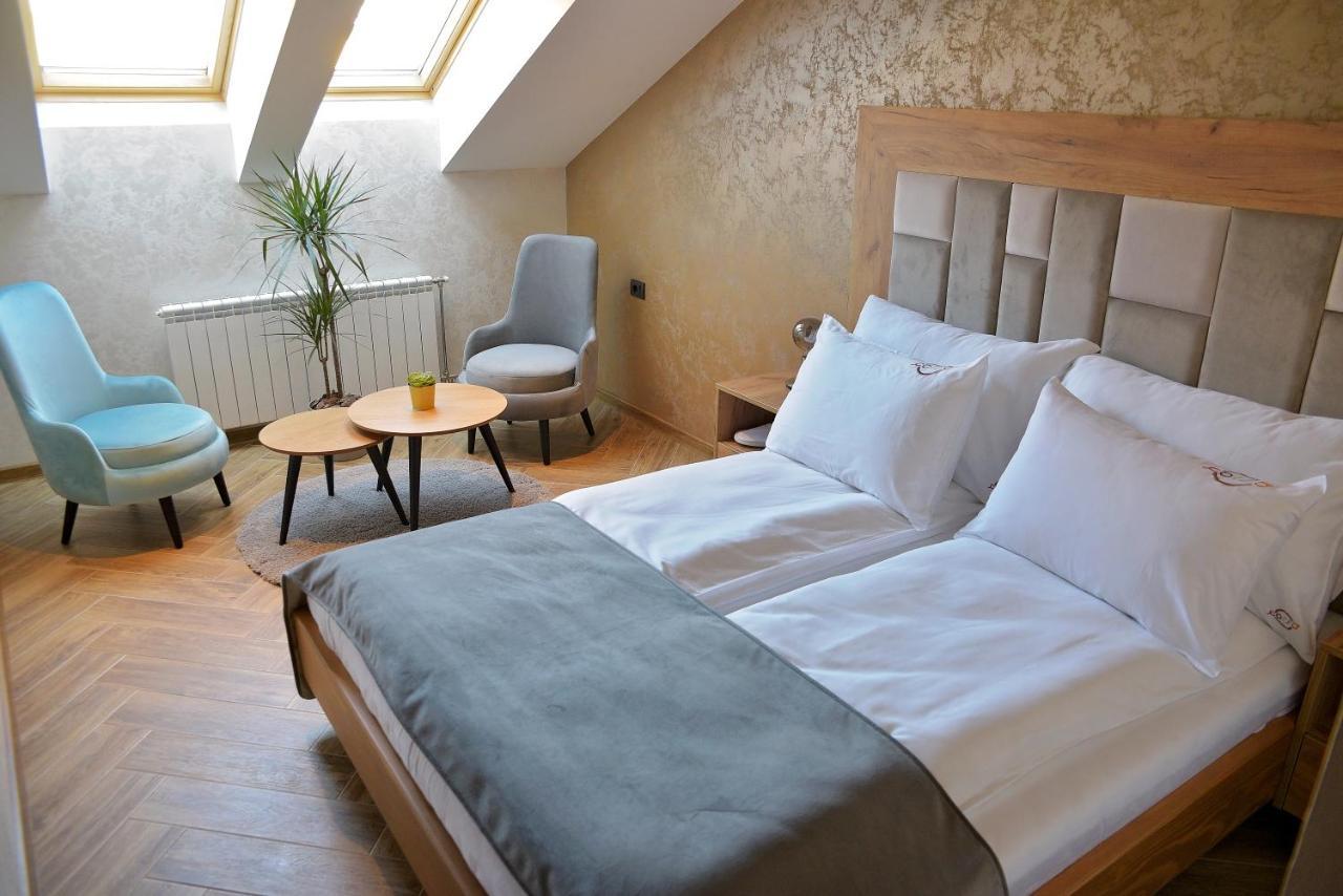Corso Rooms City Centre Novi Sad Extérieur photo