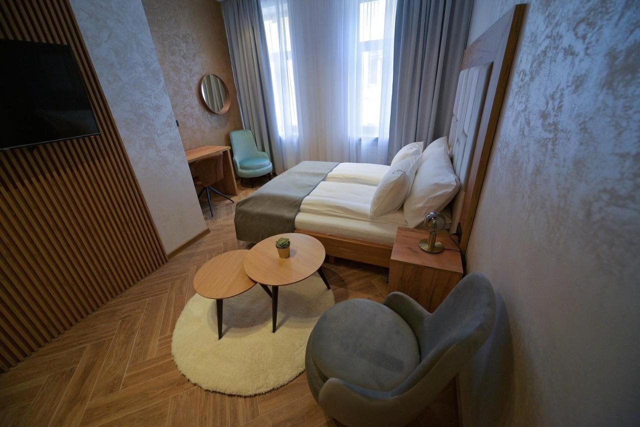 Corso Rooms City Centre Novi Sad Chambre photo