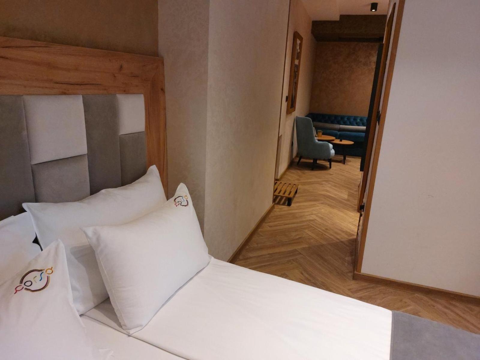 Corso Rooms City Centre Novi Sad Extérieur photo